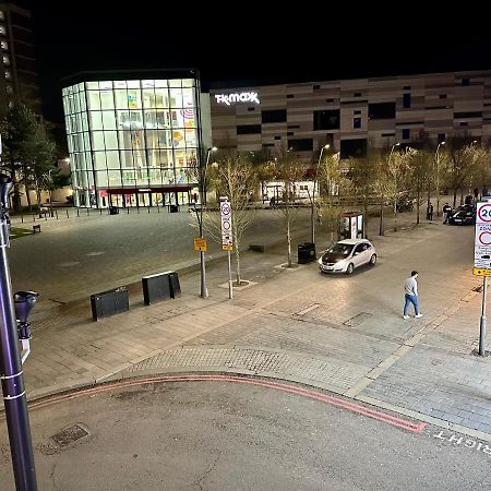 Luton Town Centre Apartment Eksteriør billede